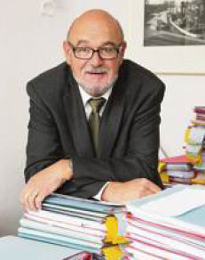 Bürovorsteher Norbert Bens. WZ-FOTO: GABRIEL-JÜRGENS